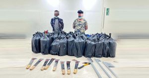 Three expatriates arrested in Abu Dhabi for smuggling and possession of various weapons