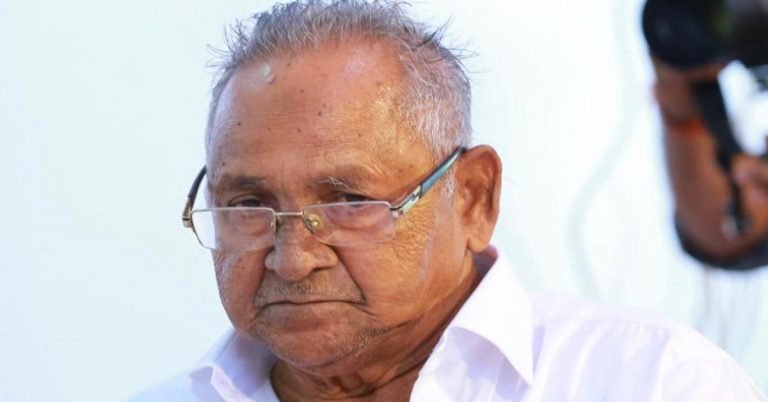 A native of Kaippamangalam, Thrissur died.