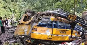 Bus accident near Kullu in Himachal Pradesh- 16 people including school children died