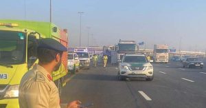 One person died in a car accident on Sheikh Mohammed bin Zayed road in the morning: 5 people were injured