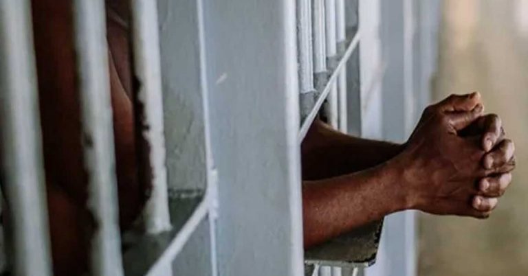 Man arrested for assaulting 3 men, leading to deaths of 2