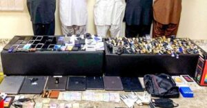 5 expatriates arrested for breaking into and stealing from many shops in Sharjah