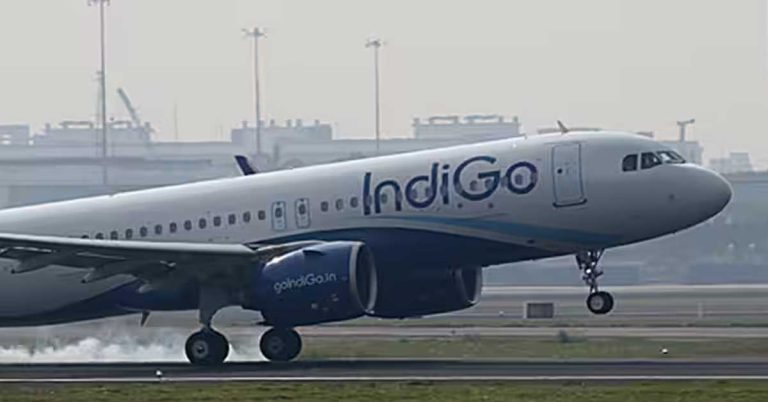 Passenger dies due to ill health- Delhi-Doha IndiGo flight lands in Pakistan