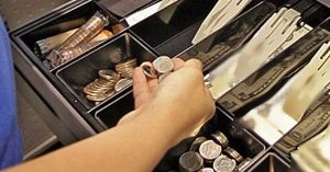 Two men jailed and deported for stealing 1,700 dirhams after threatening a grocery worker with a knife in the UAE