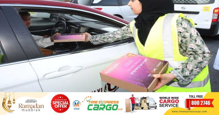 Sharjah Chamber of Commerce with roadside iftar distribution