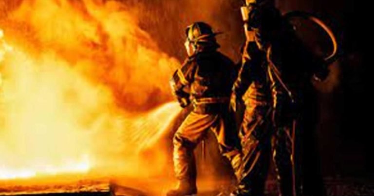 6 dead in Abu Dhabi villa fire 7 people injured.
