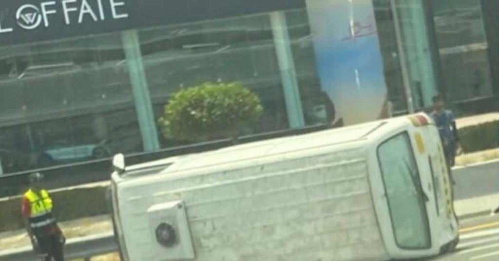 Traffic jam on Dubai Sheikh Zayed Road due to car accident