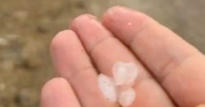 Rain and hail in many parts of UAE