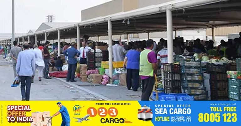Abu Dhabi takes strict action against street vendors who sell goods without permission