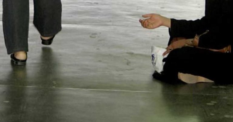 Dubai police arrested 17 beggars on the first day of Ramadan.