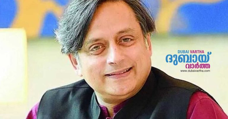 Tharoor's chariot race for the fourth time in Thiruvananthapuram.