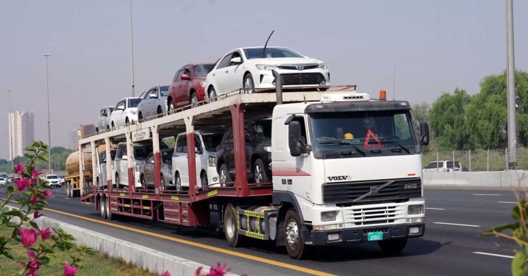 Awareness campaign in Dubai against overloading trucks