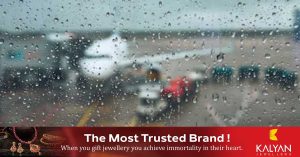 Heavy rain in Delhi - Reports of flight delays at Delhi Airport