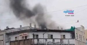 Massive fire breaks out near Hyderabad's Charminar- 17 people reported dead.